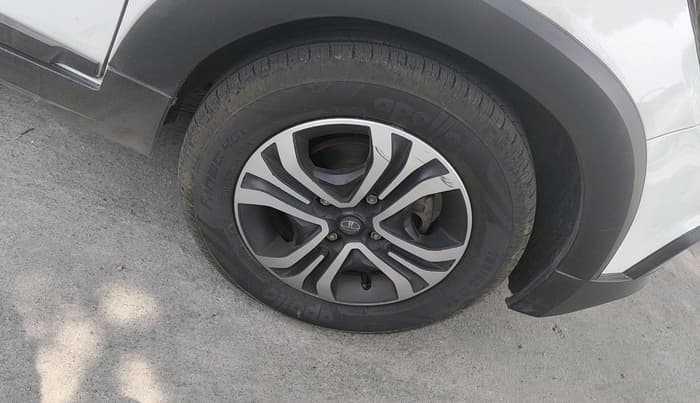 2024 Tata TIAGO NRG  NRG XZA CNG, CNG, Automatic, 28,738 km, tyre
