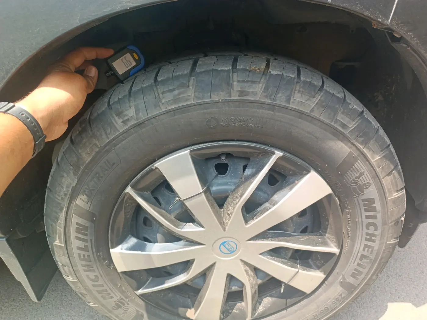 2021 Mahindra Scorpio S5, Diesel, Manual, 1,04,498 km, tyre