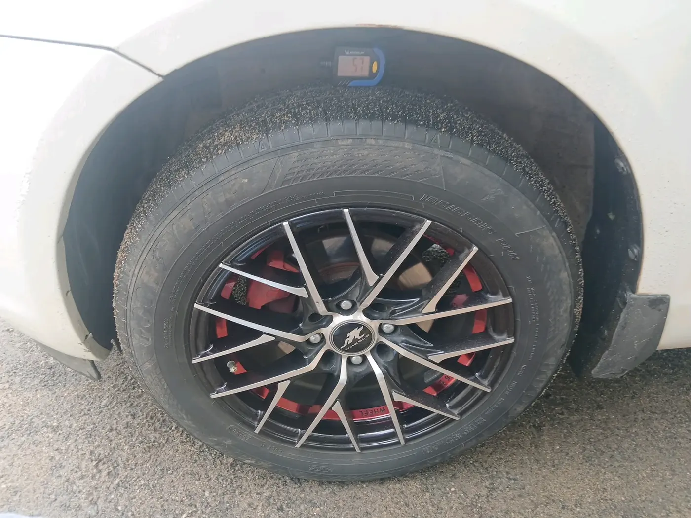2012 Maruti Swift VDI, Diesel, Manual, 1,91,512 km, tyre