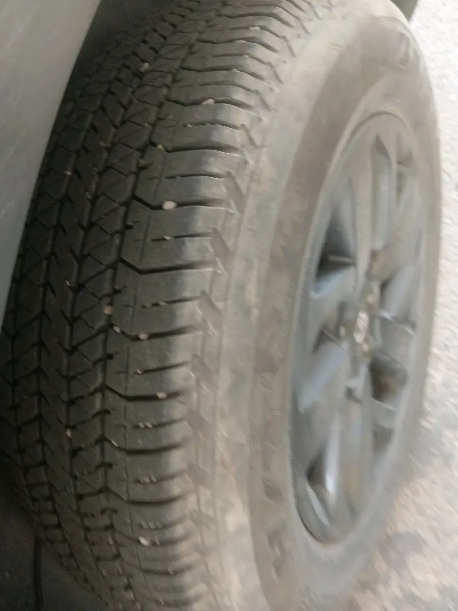 2021 Tata Harrier XZA PLUS 2.0L DARK EDITION, Diesel, Automatic, 1,34,097 km, tyre