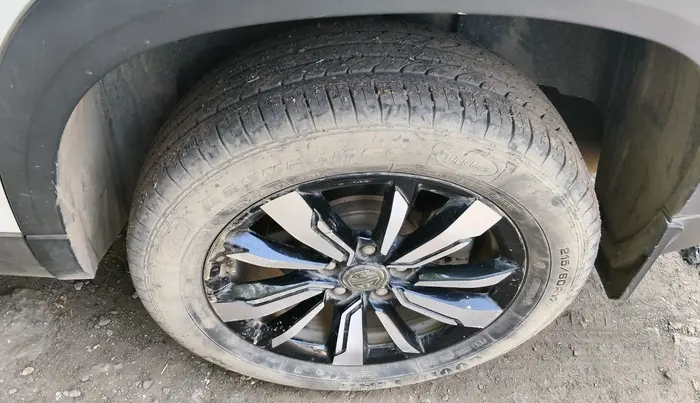 2020 MG HECTOR SHARP 1.5 DCT PETROL, Petrol, Automatic, 70,557 km, tyre