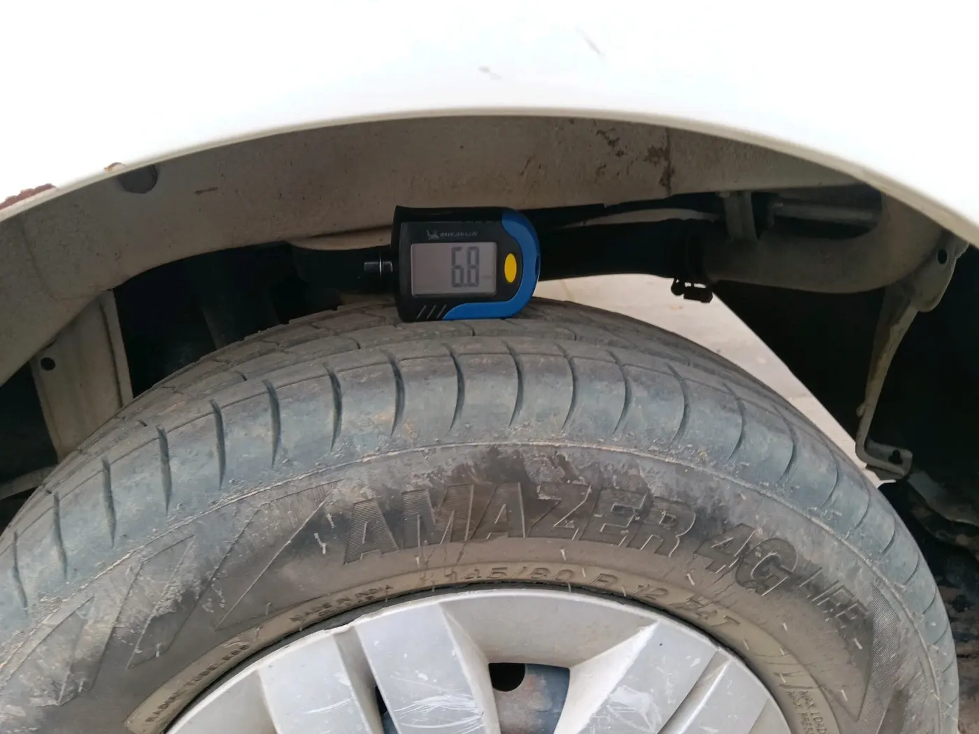 2017 Maruti Alto 800 LXI, CNG, Manual, 84,629 km, tyre