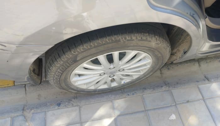 2021 Maruti Dzire ZXI, Petrol, Manual, 70,916 km, tyre