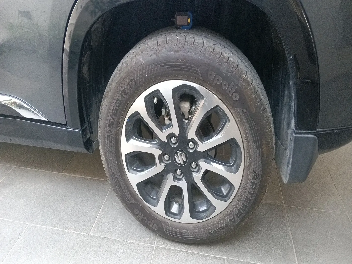 2024 Maruti Grand Vitara ALPHA PLUS HYBRID ECVT, Hybrid, Automatic, 17,055 km, tyre