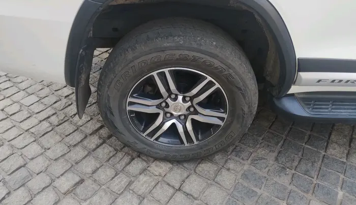 2020 Toyota Fortuner 2.8 4X2 MT, Diesel, Manual, 1,52,545 km, tyre