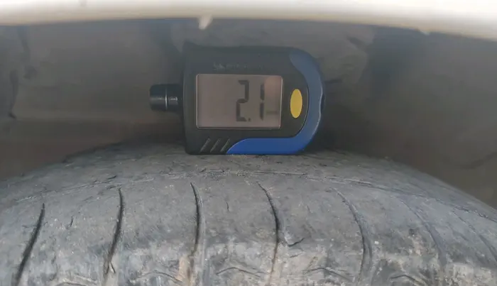 2016 Maruti Celerio VXI CNG, CNG, Manual, 2,32,652 km, tyre