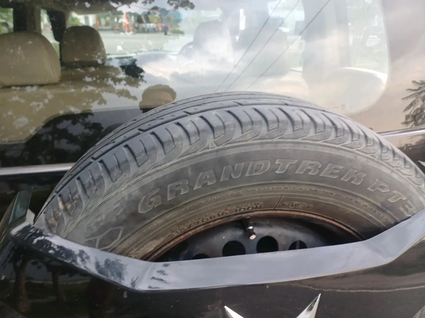 2023 Mahindra BOLERO NEO N 4, Diesel, Manual, 71,234 km, tyre