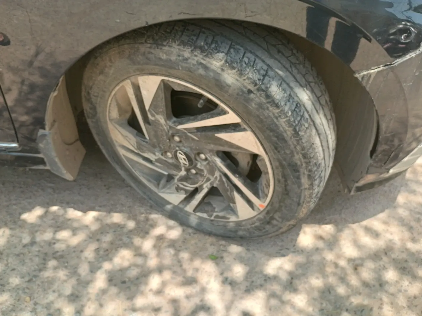 2022 Hyundai NEW I20 ASTA 1.2 MT, Petrol, Manual, 54,896 km, tyre