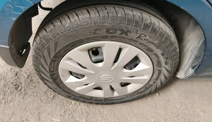 2013 Maruti Swift Dzire VXI, Petrol, Manual, 39,387 km, tyre