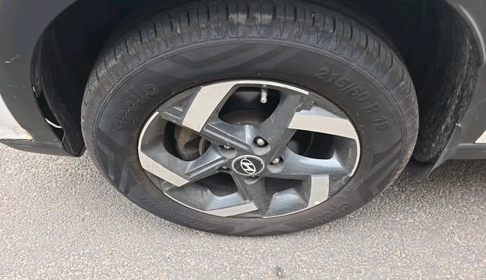 2019 Hyundai VENUE SX 1.0 (O) TURBO, Petrol, Manual, 69,030 km, tyre