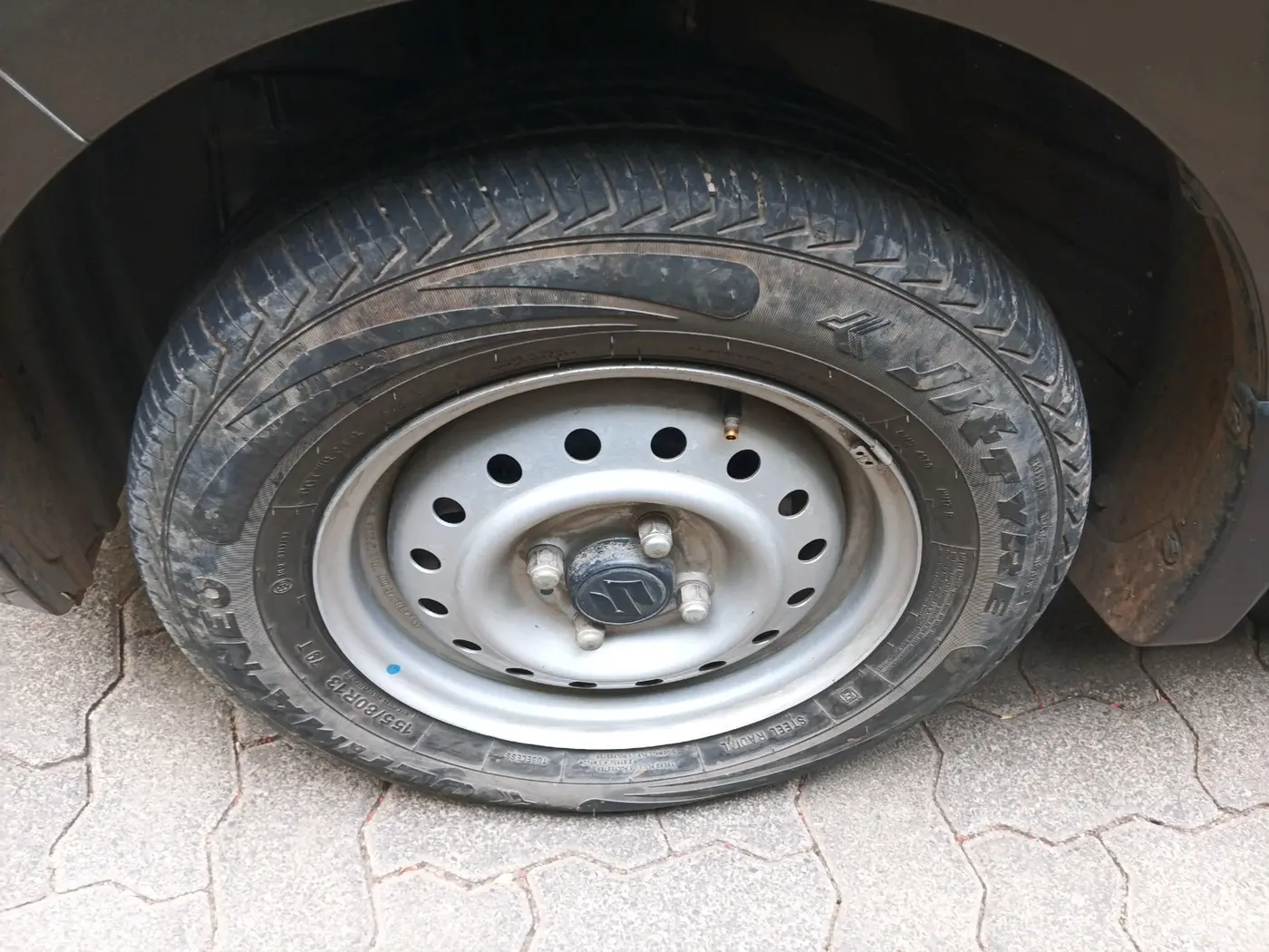 2021 Maruti New Wagon-R LXI CNG (O) 1.0, CNG, Manual, 28,600 km, tyre