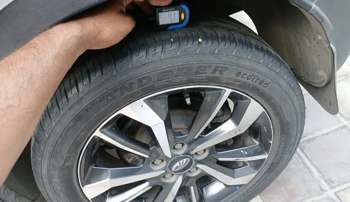 2019 Mahindra XUV300 W8 (O) 1.2 PETROL, Petrol, Manual, 48,900 km, tyre