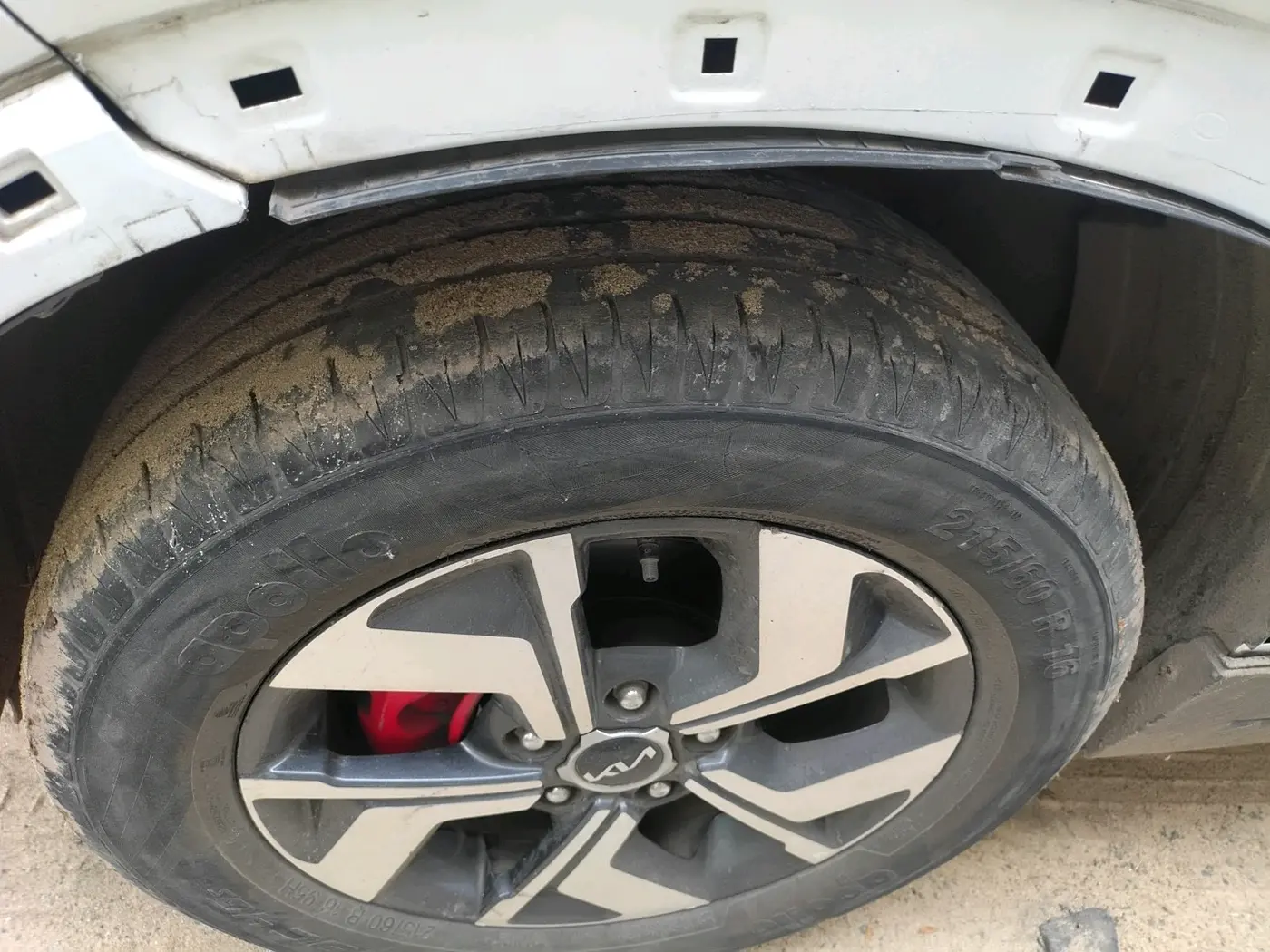 2022 KIA SONET HTX 1.5, Diesel, Manual, 64,296 km, tyre