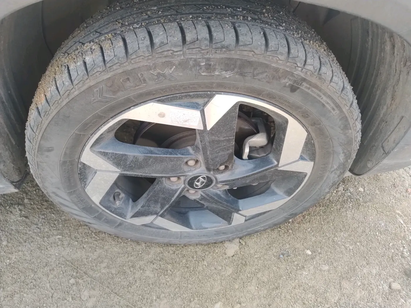 2023 Hyundai ALCAZAR PLATINUM(O) 7STR 1.5 AT, Diesel, Automatic, 54,864 km, tyre