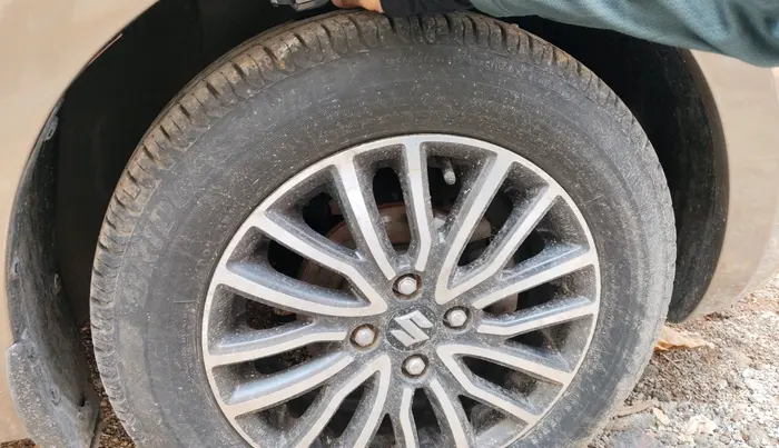 2018 Maruti Dzire ZXI PLUS, Petrol, Manual, 68,690 km, tyre