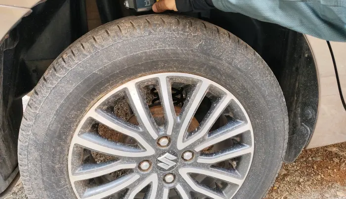 2018 Maruti Dzire ZXI PLUS, Petrol, Manual, 68,690 km, tyre