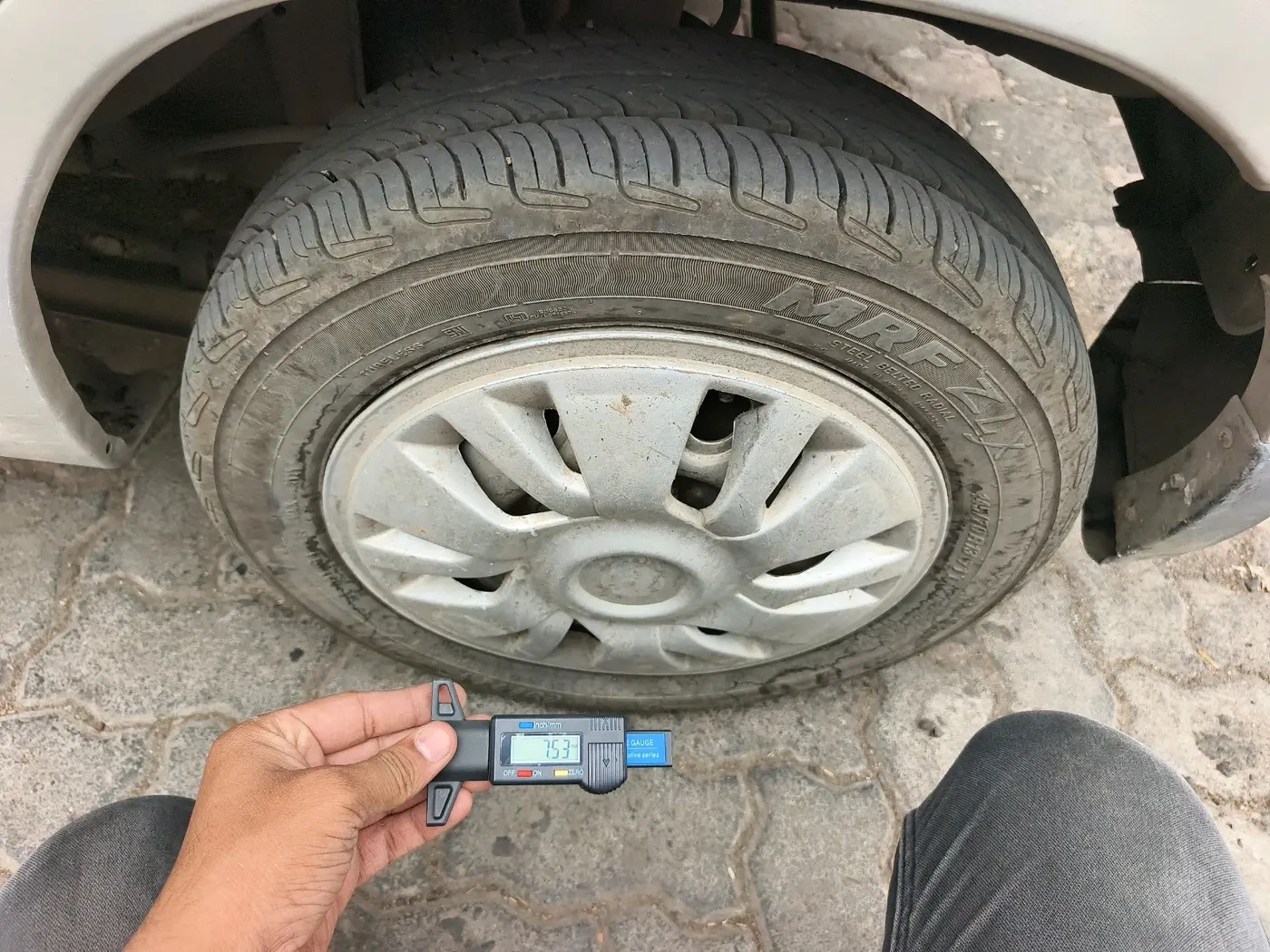 2011 Maruti Zen Estilo LXI, Petrol, Manual, 68,259 km, tyre