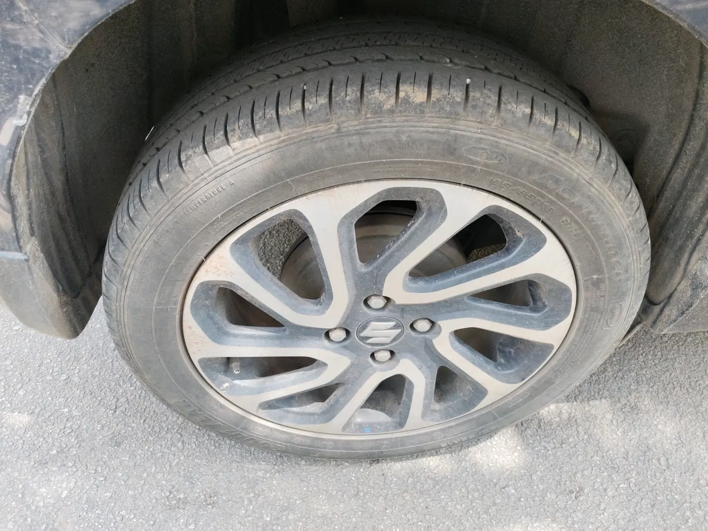 2022 Maruti Baleno ALPHA PETROL 1.2, Petrol, Manual, 1,24,771 km, tyre