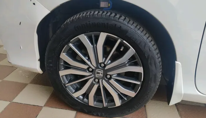 2019 Honda City 1.5L I-VTEC ZX CVT, Petrol, Automatic, 1,50,841 km, tyre