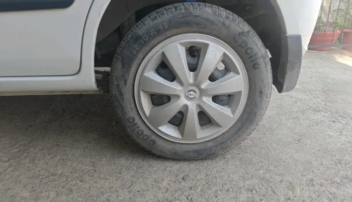 2011 Maruti Zen Estilo VXI, Petrol, Manual, 36,937 km, tyre