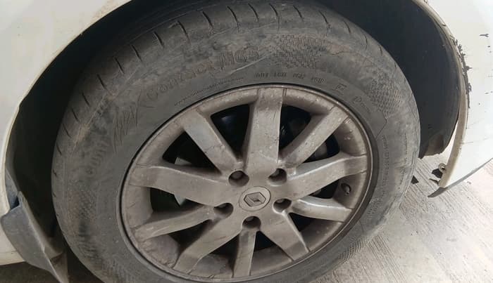 2012 Renault Fluence 1.5 E4, Diesel, Manual, 1,12,399 km, tyre
