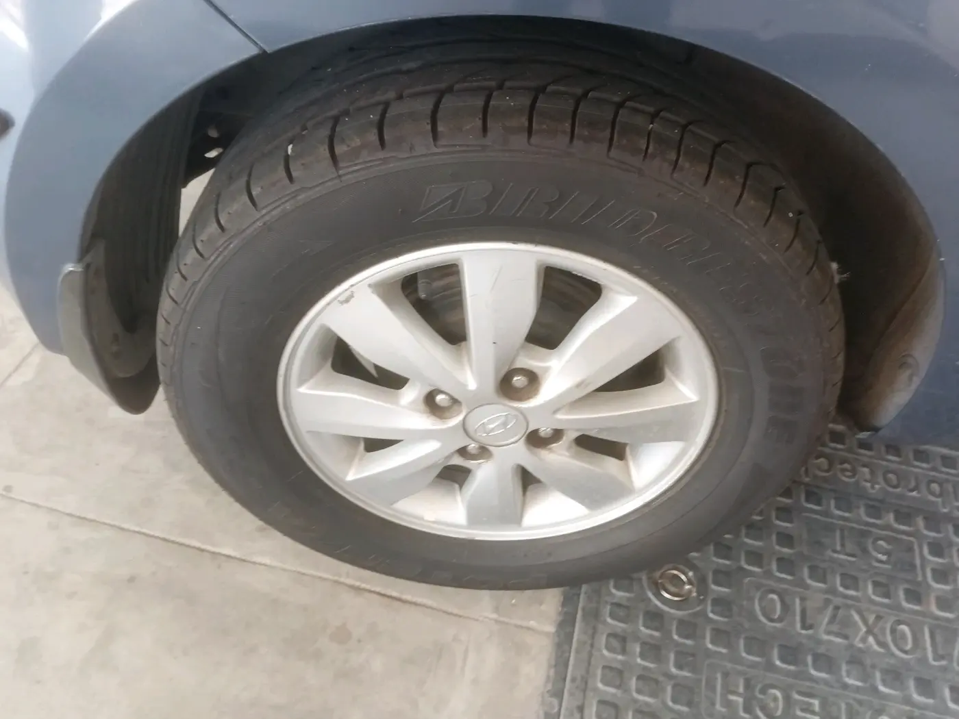 2013 Hyundai i20 SPORTZ 1.2, Petrol, Manual, 95,803 km, tyre