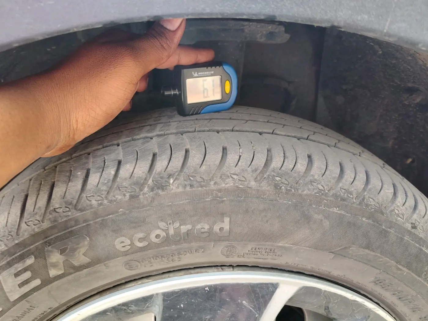 2021 Tata NEXON XE PETROL, Petrol, Manual, 83,583 km, tyre