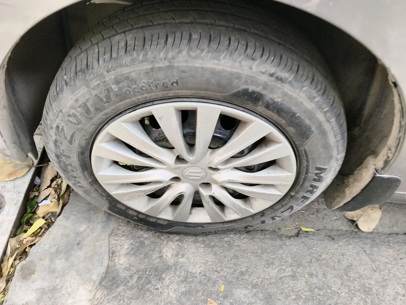 2019 Maruti Baleno DELTA PETROL 1.2, Petrol, Manual, 27,892 km, tyre