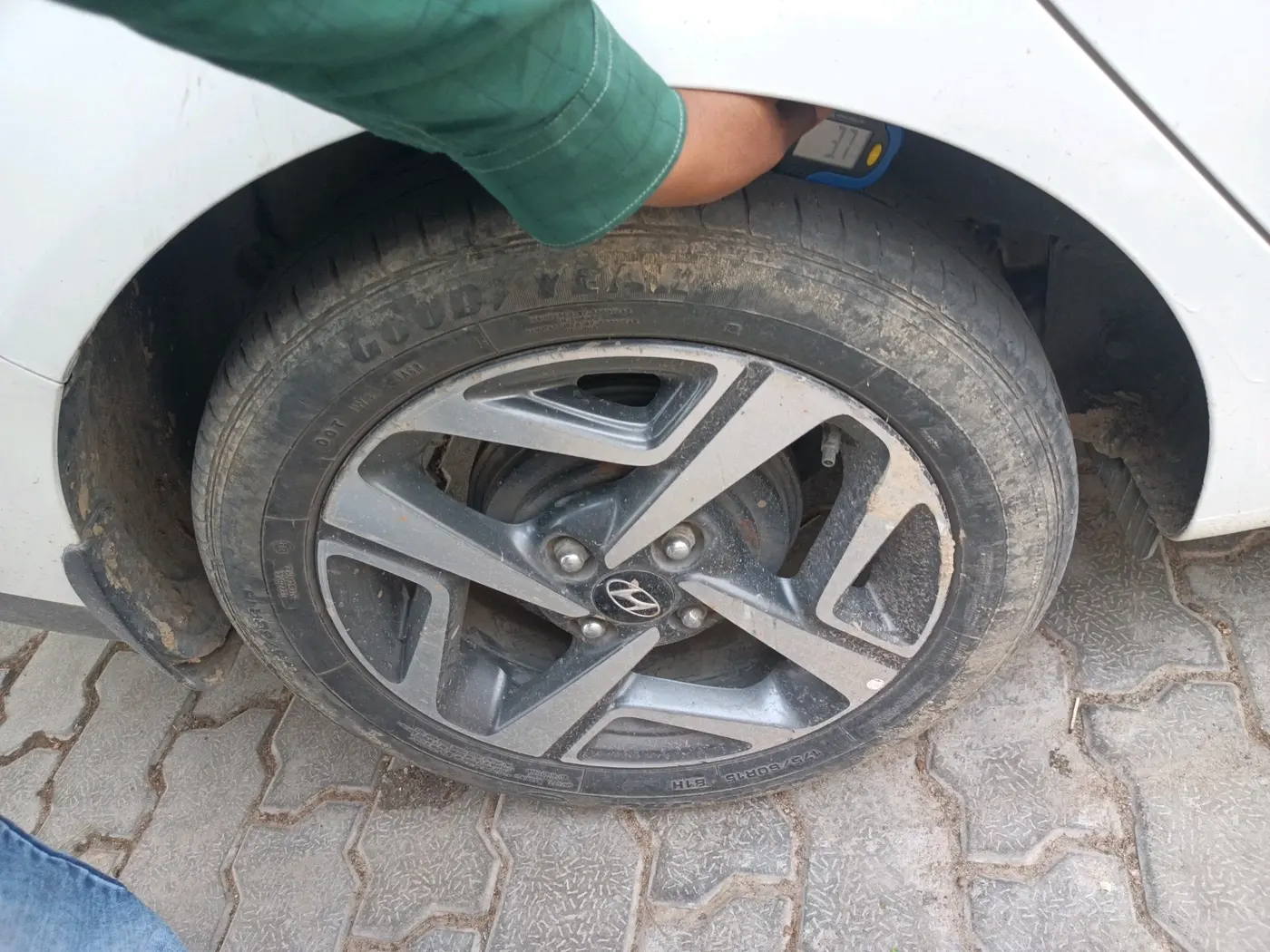 2020 Hyundai AURA SX PLUS 1.2 AMT CRDI, Diesel, Automatic, 68,457 km, tyre