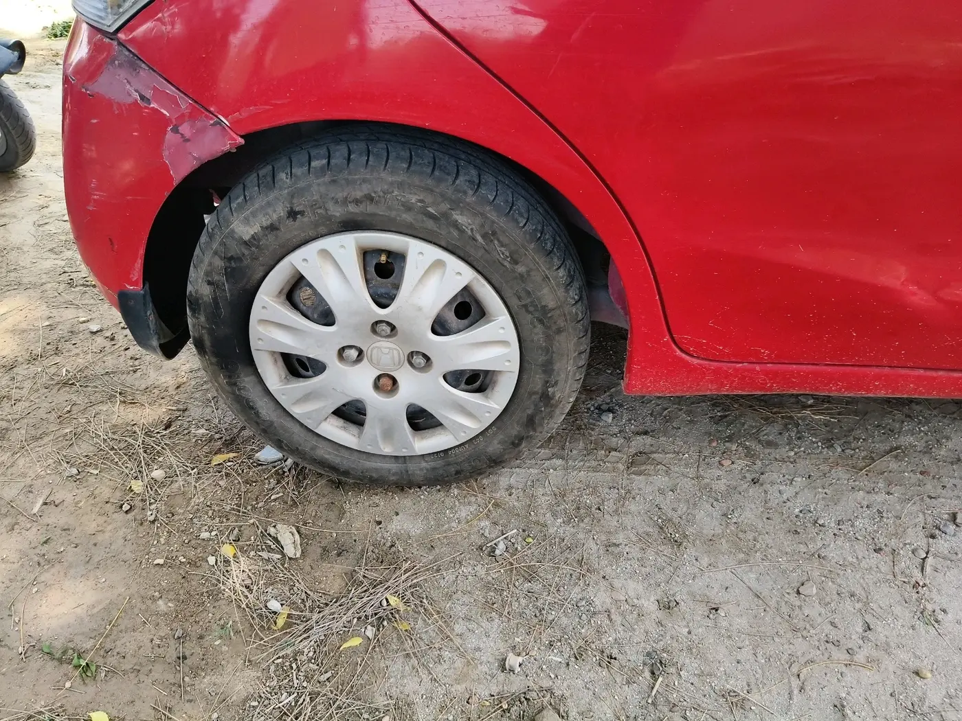 2012 Honda Brio S MT, Petrol, Manual, 48,207 km, tyre