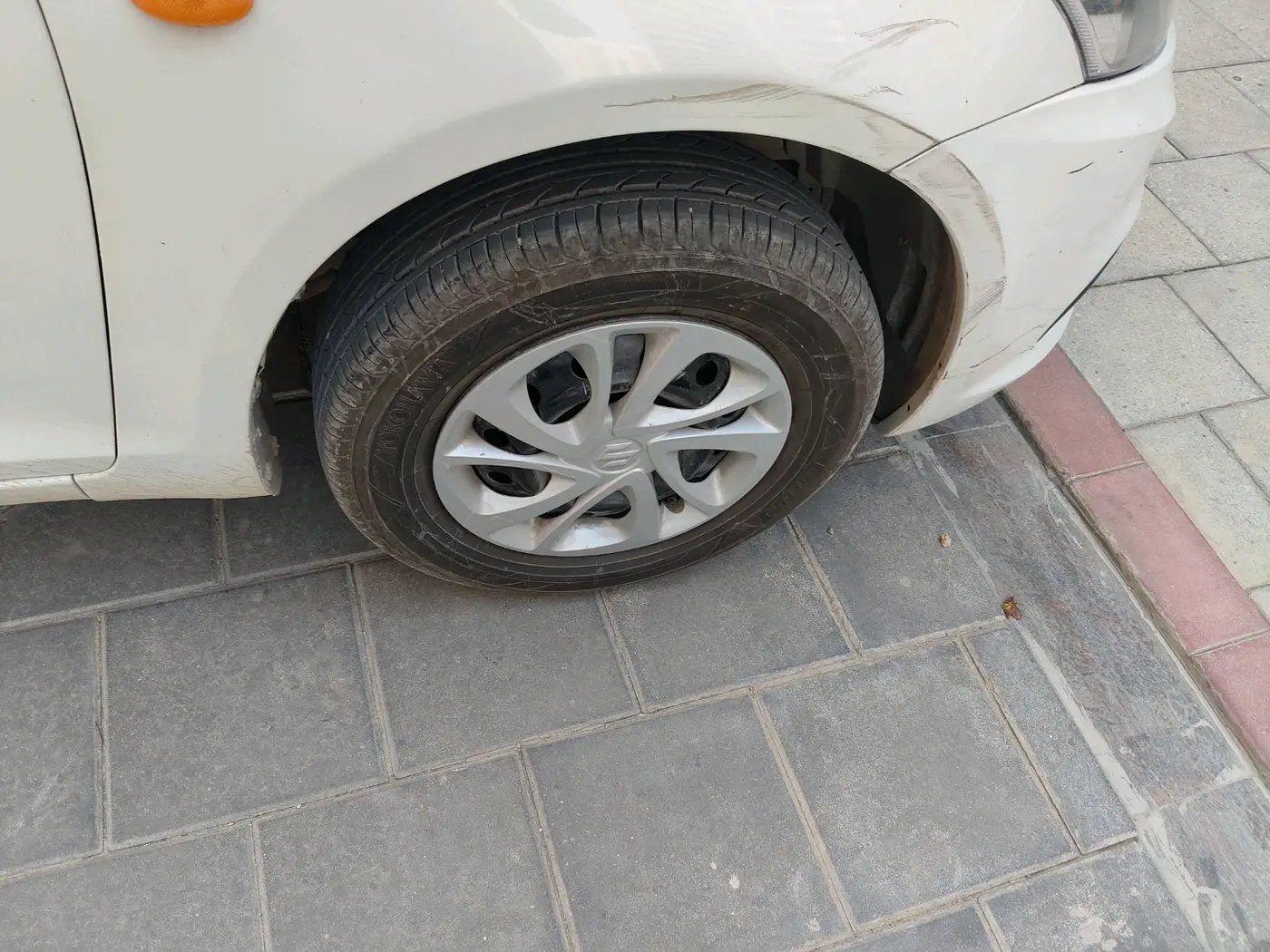 2014 Maruti Swift Dzire VXI, Petrol, Manual, 1,77,120 km, tyre