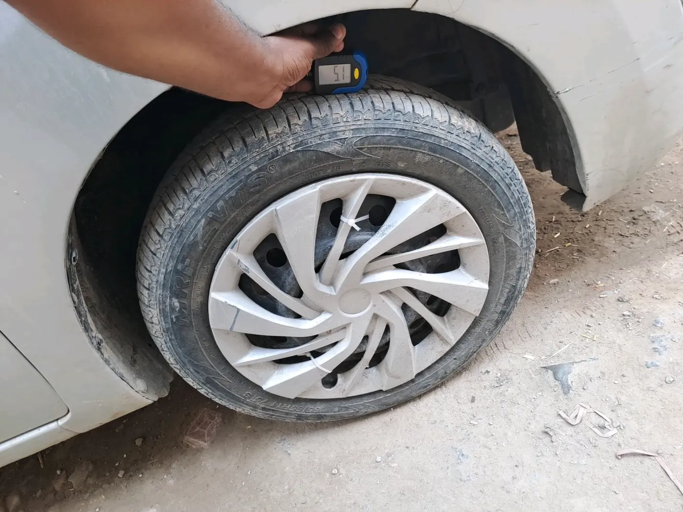 2016 Maruti Wagon R 1.0 VXI, Petrol, Manual, 47,877 km, tyre