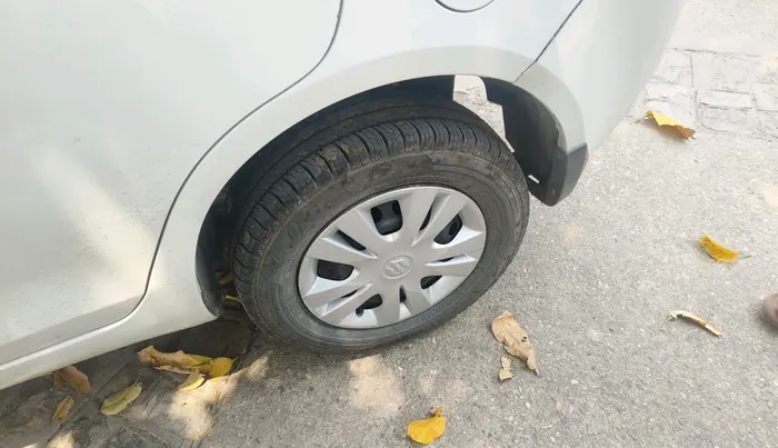 2014 Maruti Swift Dzire VDI, Diesel, Manual, 70,229 km, tyre