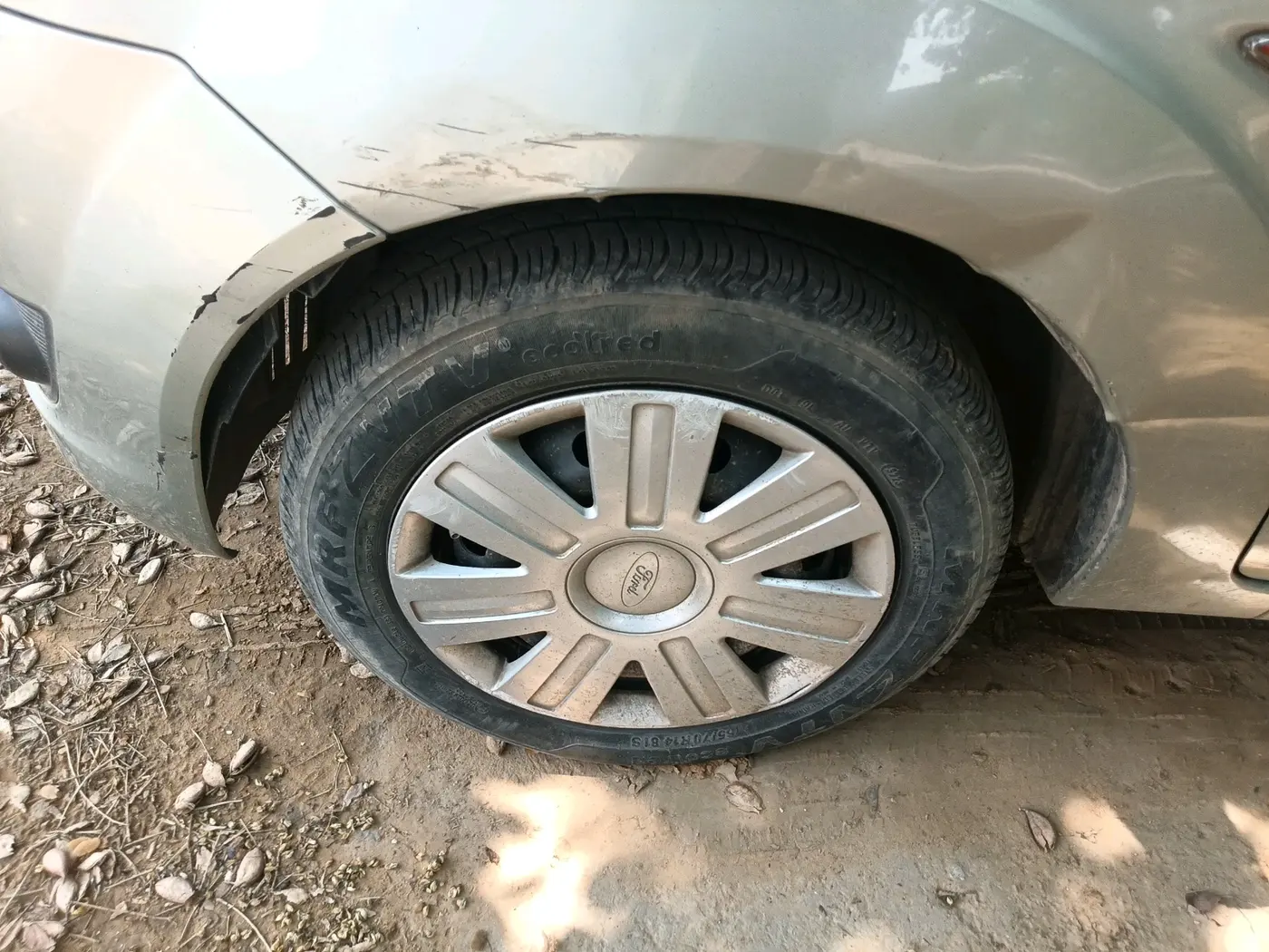2011 Ford Figo EXI 1.2 PETROL, Petrol, Manual, 56,700 km, tyre