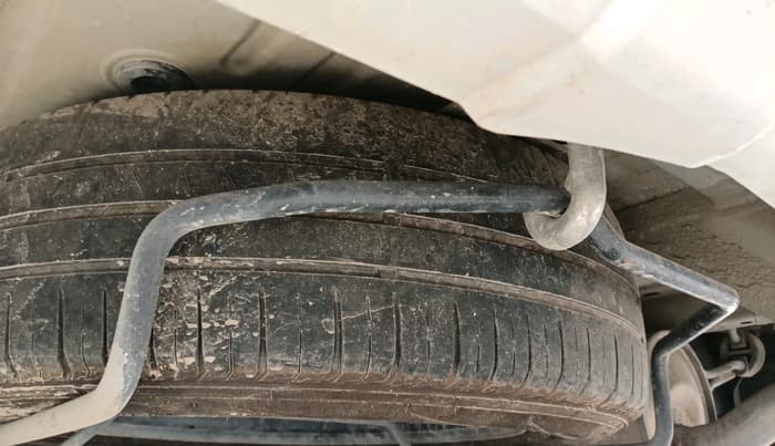 2019 Maruti XL6 ALPHA MT, CNG, Manual, 63,396 km, tyre