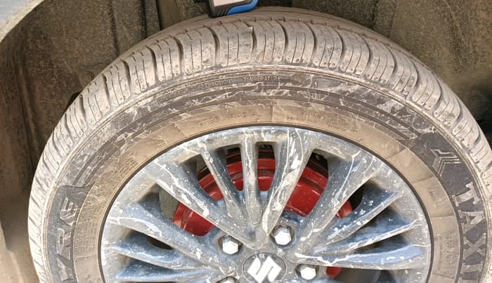 2019 Maruti XL6 ALPHA MT, CNG, Manual, 63,396 km, tyre