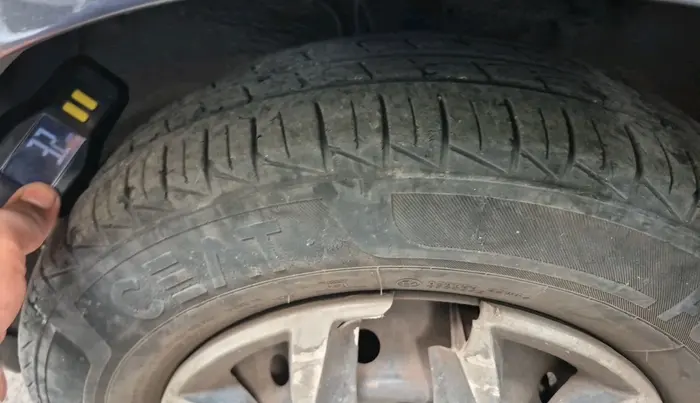 2022 Maruti Alto VXI, Petrol, Manual, 27,416 km, tyre