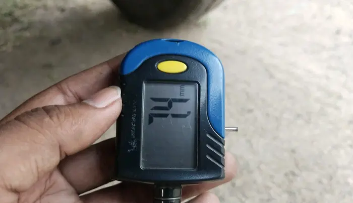 2025 Maruti Eeco 5 STR AC, Petrol, Manual, 9,452 km, tyre