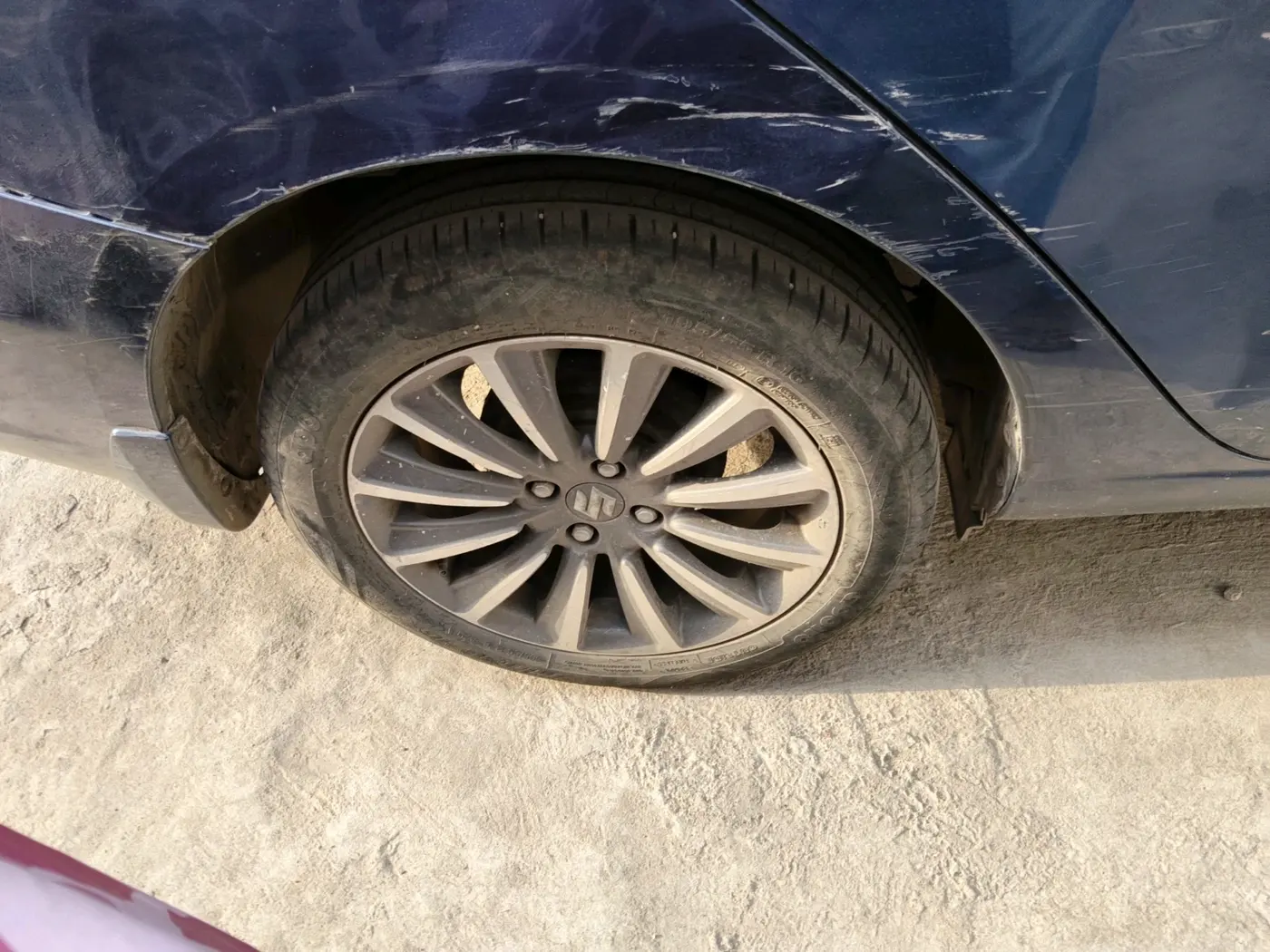 2019 Maruti Ciaz ALPHA 1.5 SHVS PETROL, Petrol, Manual, 52,270 km, tyre