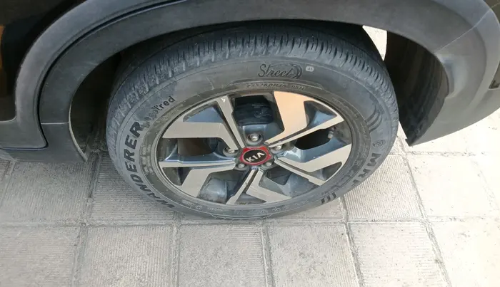 2020 KIA SONET GTX PLUS 1.0 IMT, Petrol, Manual, 36,848 km, tyre