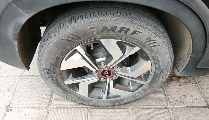 2020 KIA SONET GTX PLUS 1.0 IMT, Petrol, Manual, 36,848 km, tyre