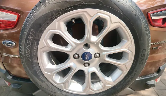 2018 Ford Ecosport TITANIUM + 1.5L DIESEL, Diesel, Manual, 76,791 km, tyre