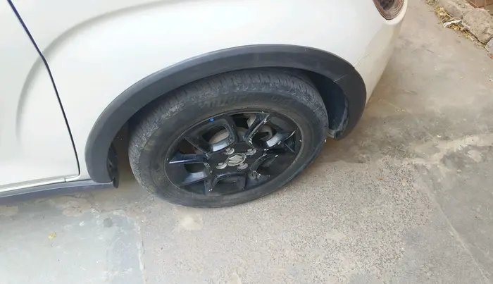 2018 Maruti IGNIS ALPHA 1.2, Petrol, Manual, 23,808 km, tyre