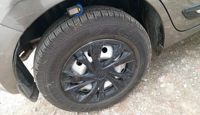 2018 Maruti Swift LXI, Petrol, Manual, 53,749 km, tyre
