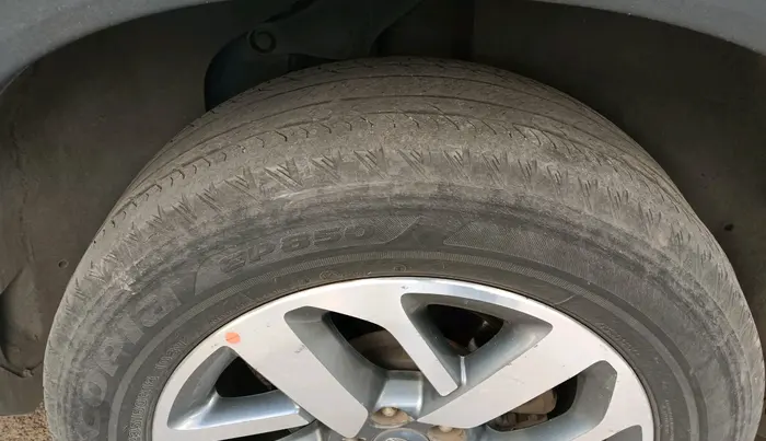 2021 Tata Safari XZA PLUS, Diesel, Automatic, 1,48,809 km, tyre