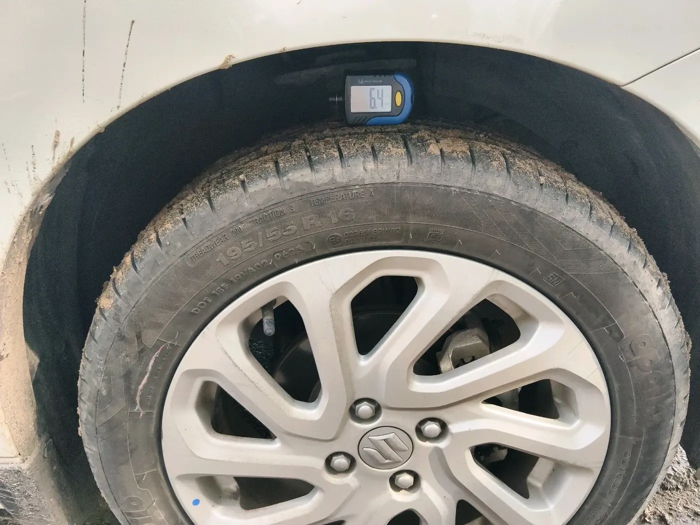 2025 Maruti Baleno  ZETA CNG 1.2L, CNG, Manual, 22,661 km, tyre