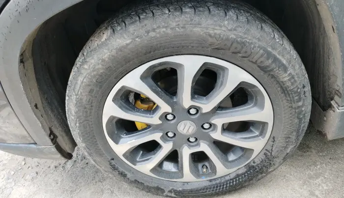 2024 Maruti Grand Vitara DELTA SMART HYBRID, Petrol, Manual, 40,614 km, tyre