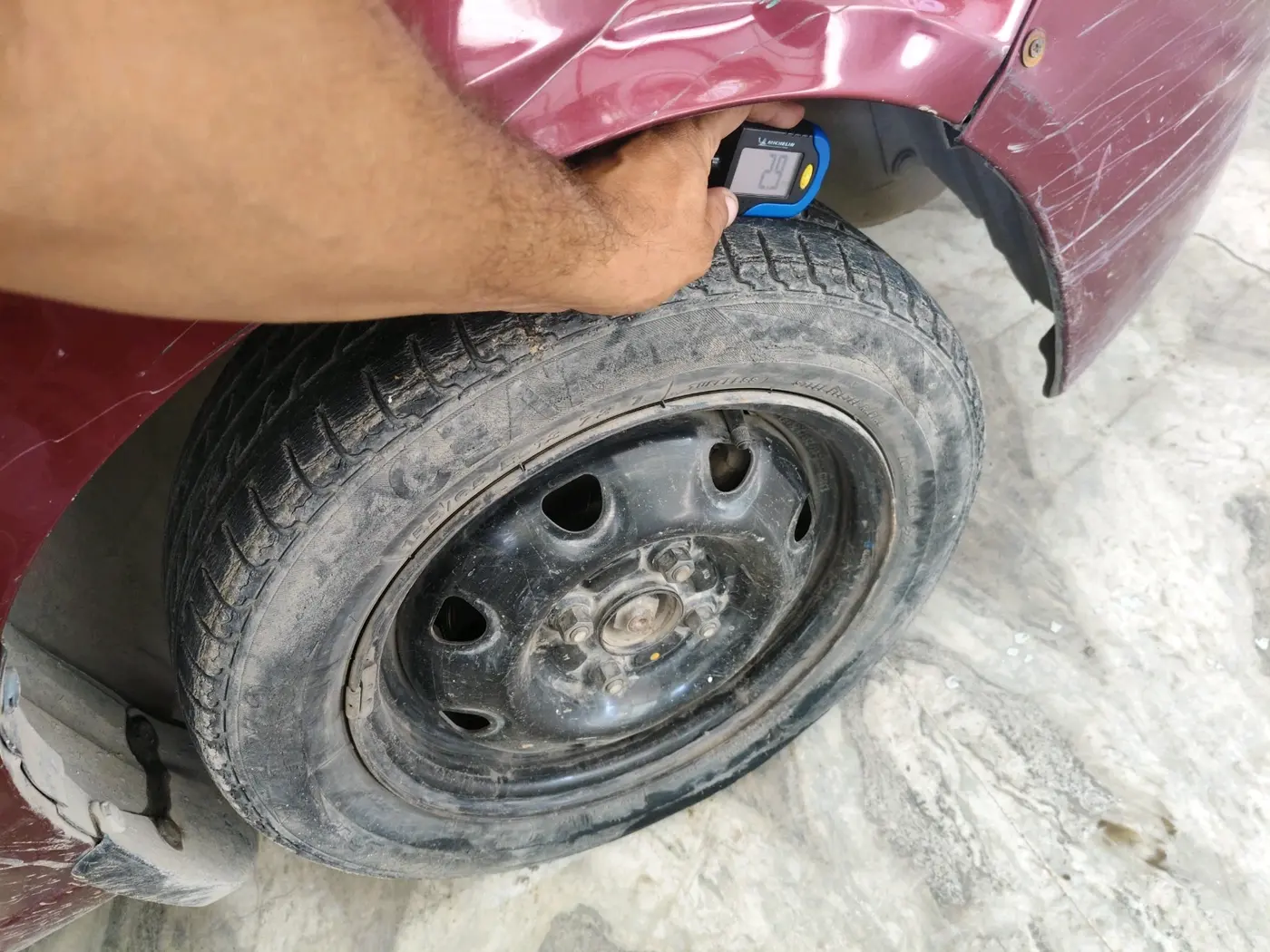 2013 Maruti Alto K10 VXI, Petrol, Manual, 1,02,920 km, tyre