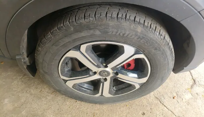 2023 Tata NEXON XZ PLUS DIESEL, Diesel, Manual, 29,413 km, tyre