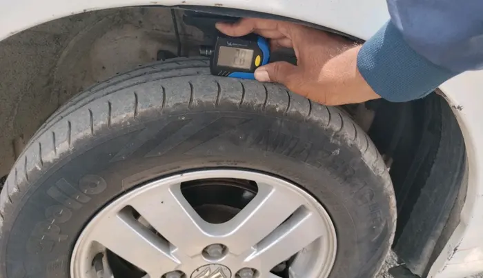 2017 Maruti Wagon R 1.0 LXI CNG (O), CNG, Manual, 1,45,614 km, tyre